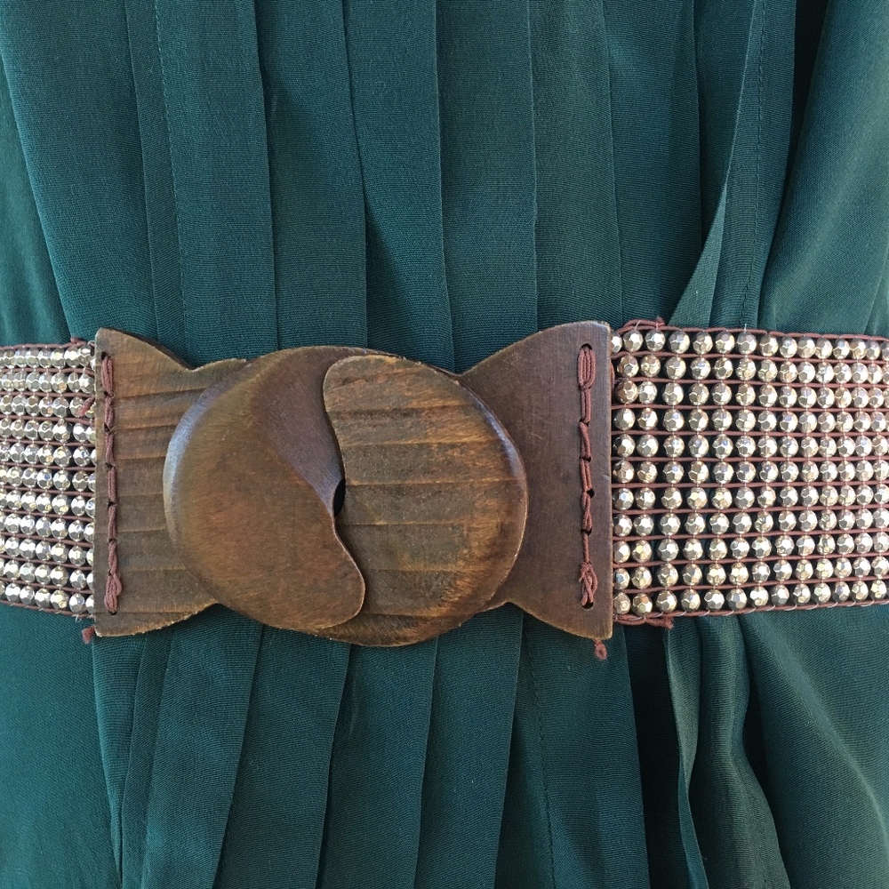 Anthropologie Carved Beaded Wooden Belt Stretches